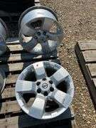 4 Nissan rims