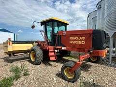 OFFSITE MELFORT: New Holland HW320 Haybine