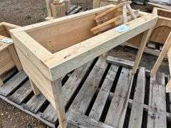 Locally made raised garden bed 18x40x25 & small squirrel sized picnic table