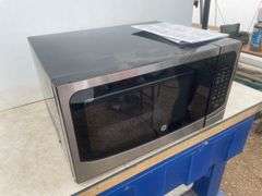 Unused - 1.6 cu. ft. GE Microwave, inverter technology, sensor cook, auto defrost, auto heat