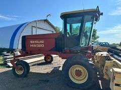 OFFSITE MELFORT: New Holland HW320 Haybine