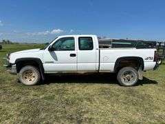 2004 Chev 2500 3/4ton 4x4 Heavy Duty