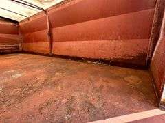 1990 IH 4900 4x2 Diesel Grain Truck