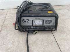 Schumacher 6/2 amp battery charger - owner says working