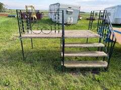 House deck/step 45”D x 96”W x 61”T