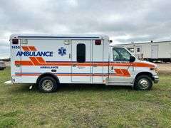 2001 Ford E350 Ambulance