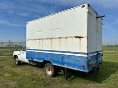 1987 GMC C/R 3500 Box Truck