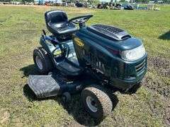 Yardworks Riding mower 46" deck