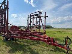 OFFSITE CUDWORTH: Case Model 4700 Vibra-Tiller 35ft