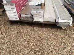 Pallet of assorted flooring