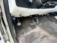1987 GMC C/R 3500 Box Truck