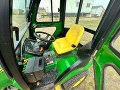 **2006 John Deere X744