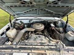 1987 GMC C/R 3500 Box Truck