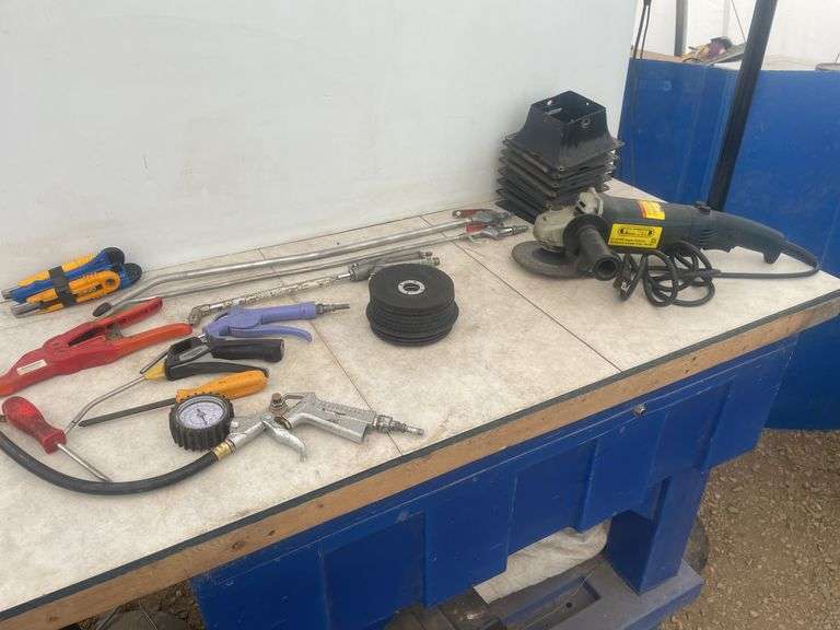 TradeMaster grinder, grinding discs, blow guns, etc.