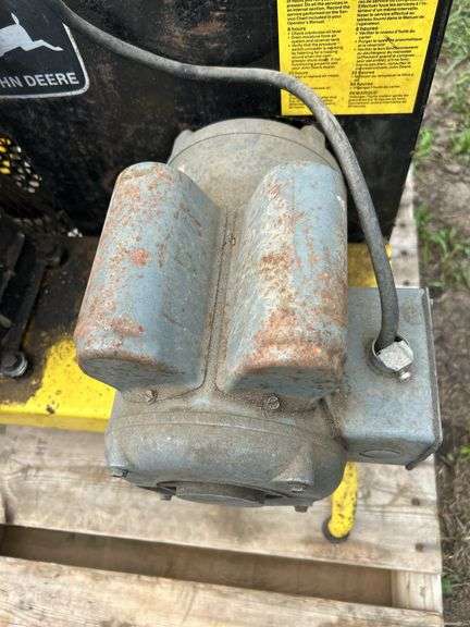 John Deere 220v portable air compressor- owner says works