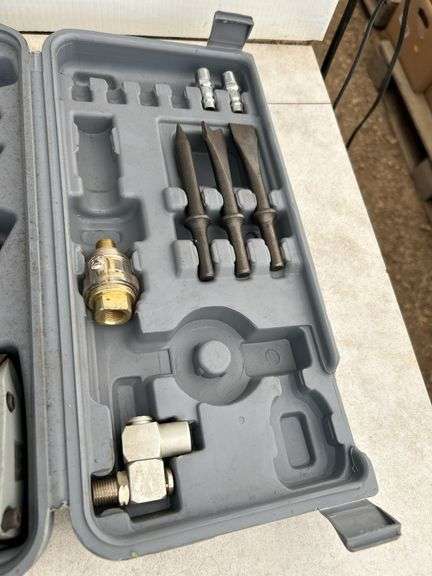 DeWalt 3/8" VSR drill - works and a Michelin air tool kit