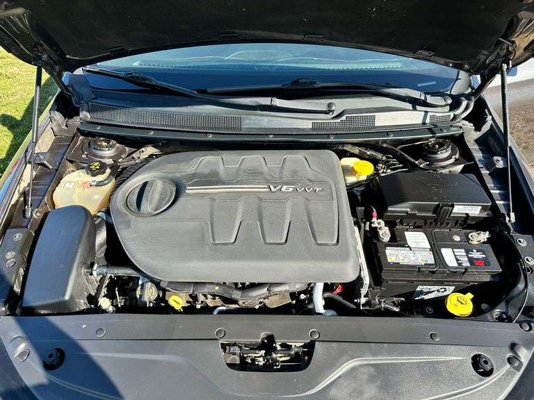 2015 Chrysler 200S