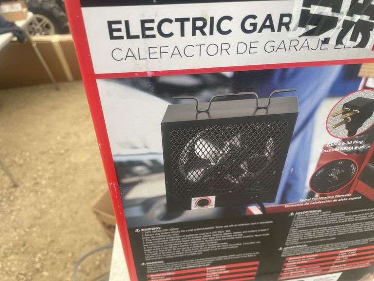 Unused Dyna-Glow electric garage heater  4800W/240V/16,380BTU