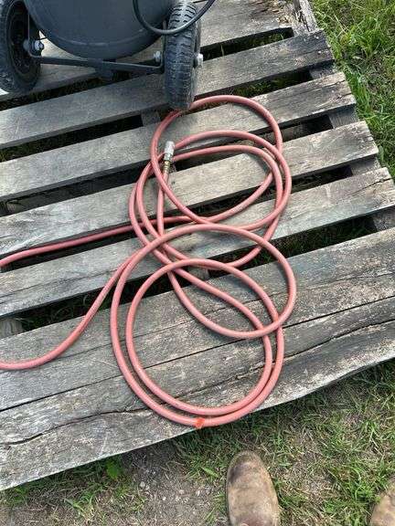 Upright air compressor- runs but leaks oil, air hose
