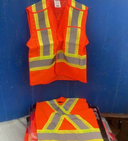 18 safety vests size S/M