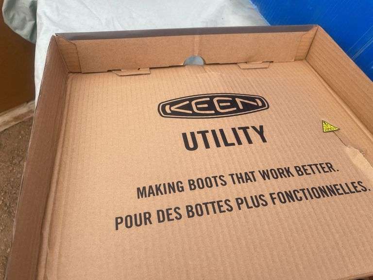 Steel toed safety boots size 10