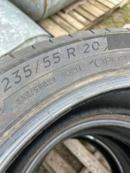 4 Michelin tires 225/55R20