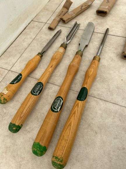 4 Large lathe chisels SJ & JB ADDIS SHEFFIELD England