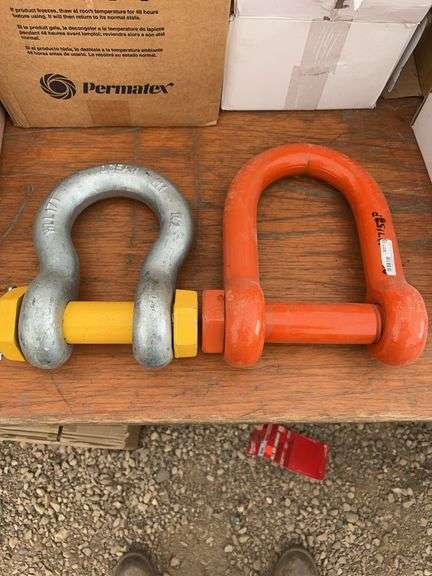2 of 1-1/2" screw pin anchor shackles UNUSED