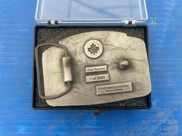 John Deere 70 series four-wheel-drive tractor " The Power To Lead " 1993 belt buckle