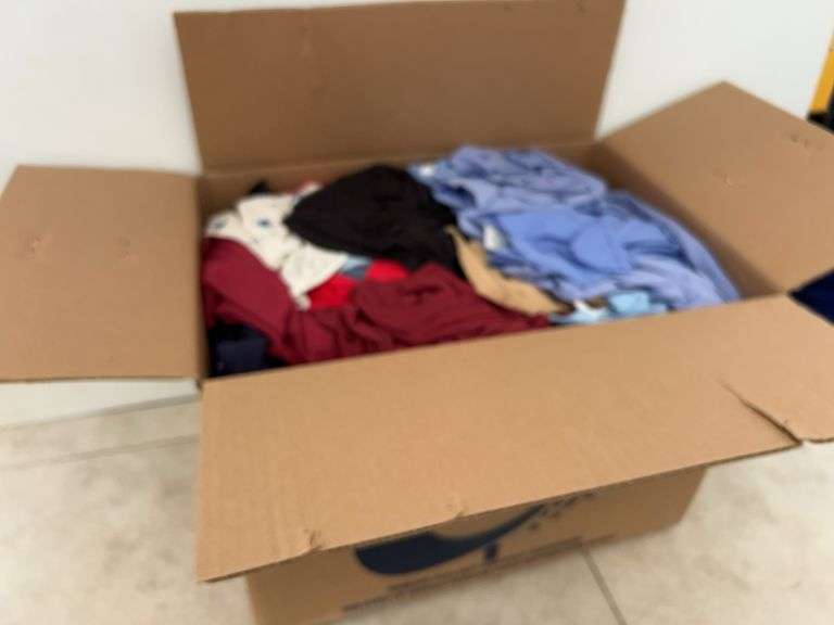 20 lb box of misc colored rags