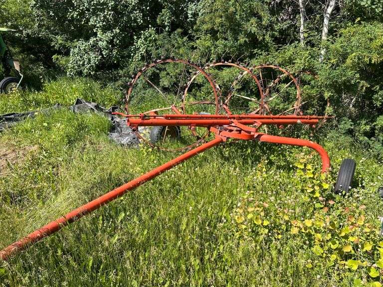 OFFSITE NAICAM: 4 Wheel Hay Rake