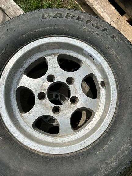 2 trailer tires/rims ST175/80R13