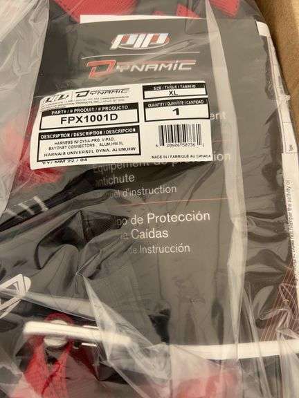8 of Universal 2pt harness XL, 8 of shock absorbing lanyards 6ft