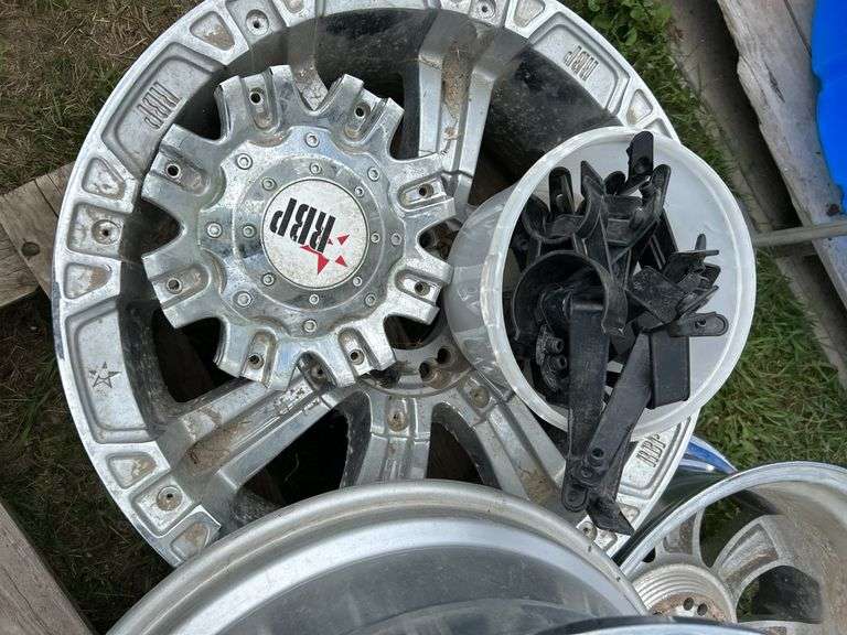 Believe to be 20” BRP rims