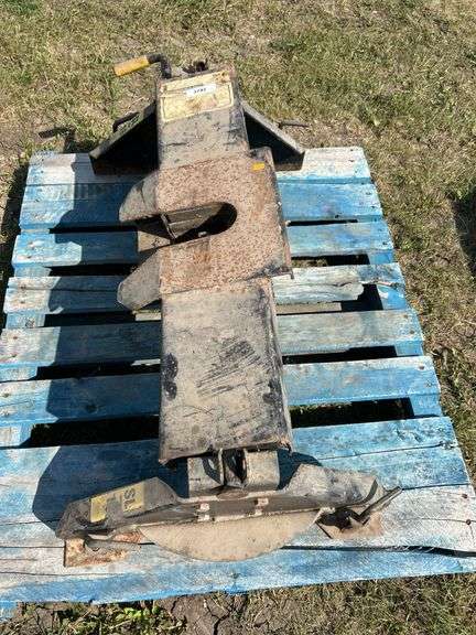 Hijack 5th wheel hitch