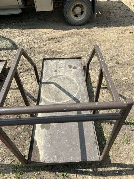 Heavy duty wheeled cart