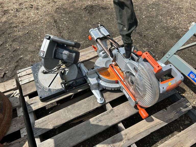 Terratek mitre saw - condition unknown, B&D compound mitre saw - condition unknown