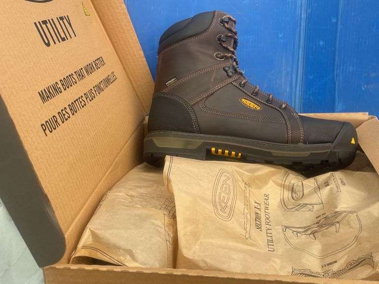 Steel toed safety boots size 10
