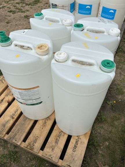 4 small poly barrels