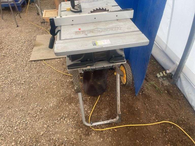 Mastercraft 10" table saw - working