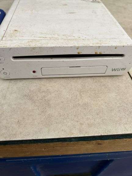 Nintendo Switch (doesn’t power on - condition unknown, Nintendo Wii - condition unknown, qty of Xbox