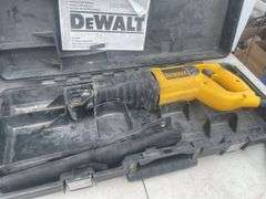 DeWalt recip saw -working - and a tool box with misc tools