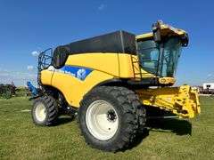2010 New Holland CR9080