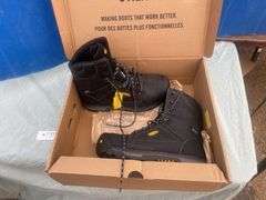 Steel toed safety boots size 10