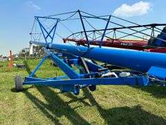 Brandt 1370 Swing Away Auger