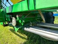 2002 John Deere 1820 40 Air Seeder & 1910 Air Tank