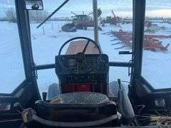 OFFSITE TISDALE: 1977 IHC 1086 tractor