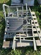 Tree stand