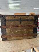 OFFSITE MELFORT: Antique Steamer Trunk