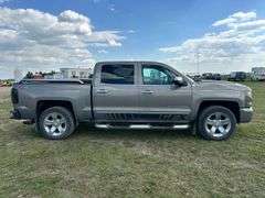 2017 Chev Silverado 1500 Z71 GFX Special Edition